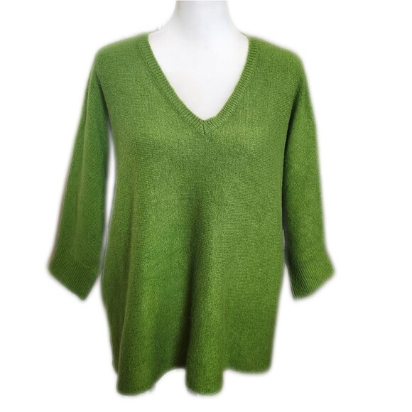 CeCe Spring Green V-neck Oversized Dolman Sleeve Sweater, M - Picture 1 of 5